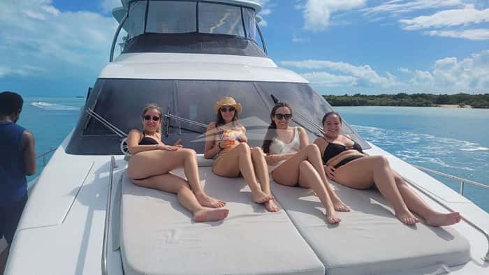 SAPHIRE BLUE 23m motor yacht charter, photo 5