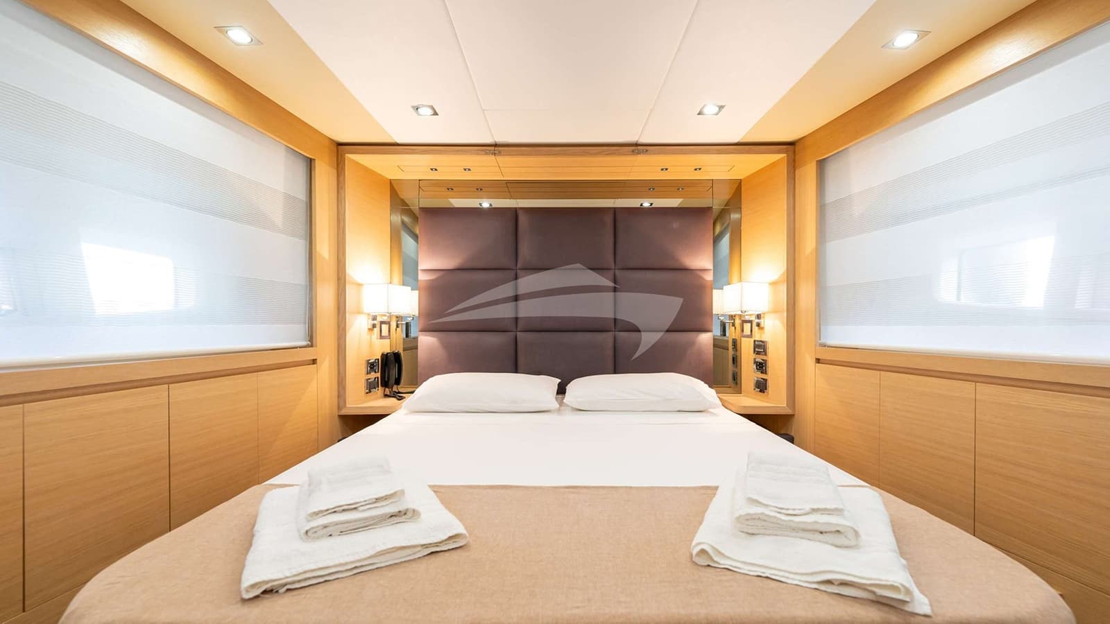FOREVER ROSANNA, photo from the yacht portfolio 7