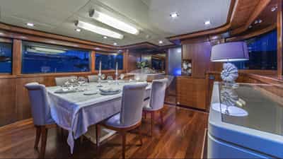 Upper Deck Dining