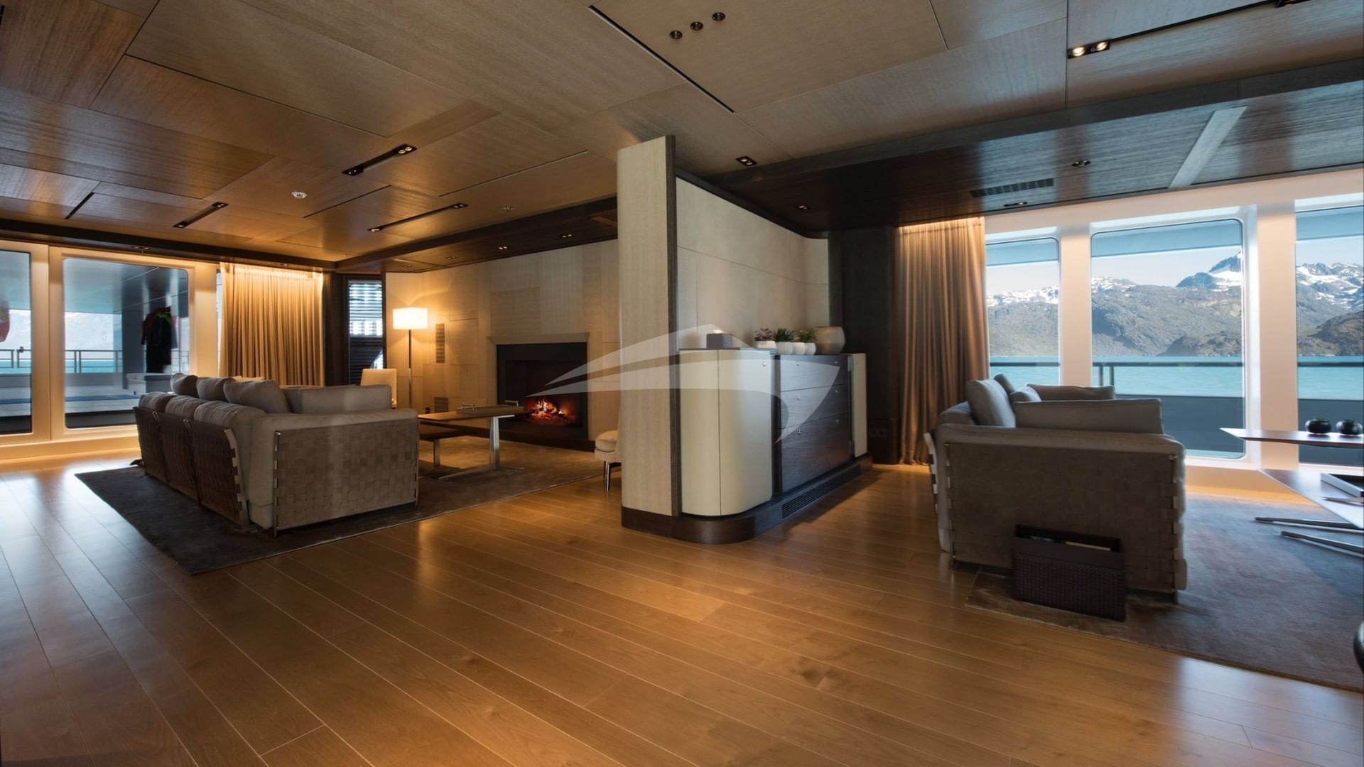 Main Deck - Fireplace Lounge