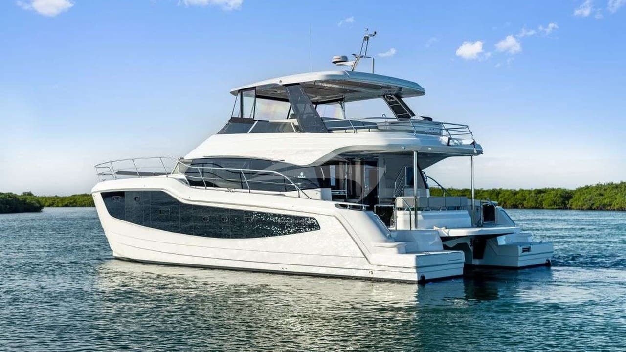 LUCY, photo from the yacht portfolio 14
