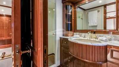 Twin Bathroom