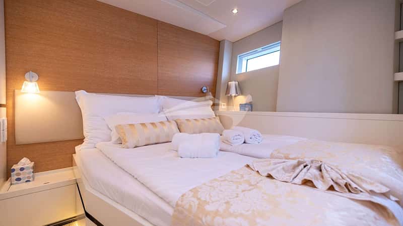 BUBBLES 23m sailing yacht charter, photo 7