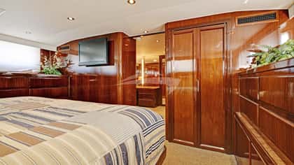NORTHERN LIGHT 23m motor yacht charter, photo 13