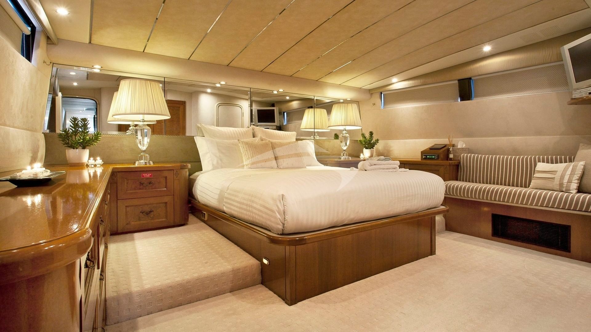 Master Cabin