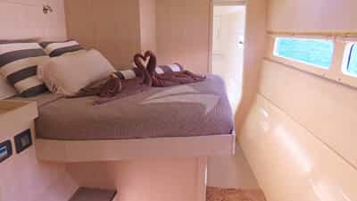 Starboard forward queen suite