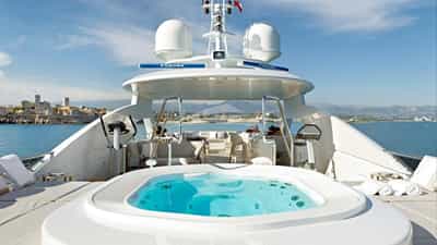 Sundeck and Jacuzzi