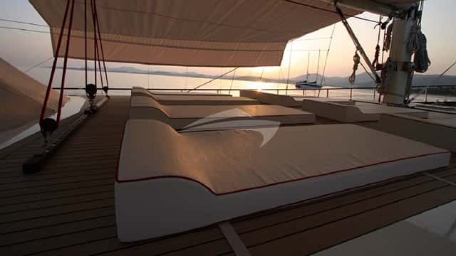SERENITY 86 yacht charter photo 5