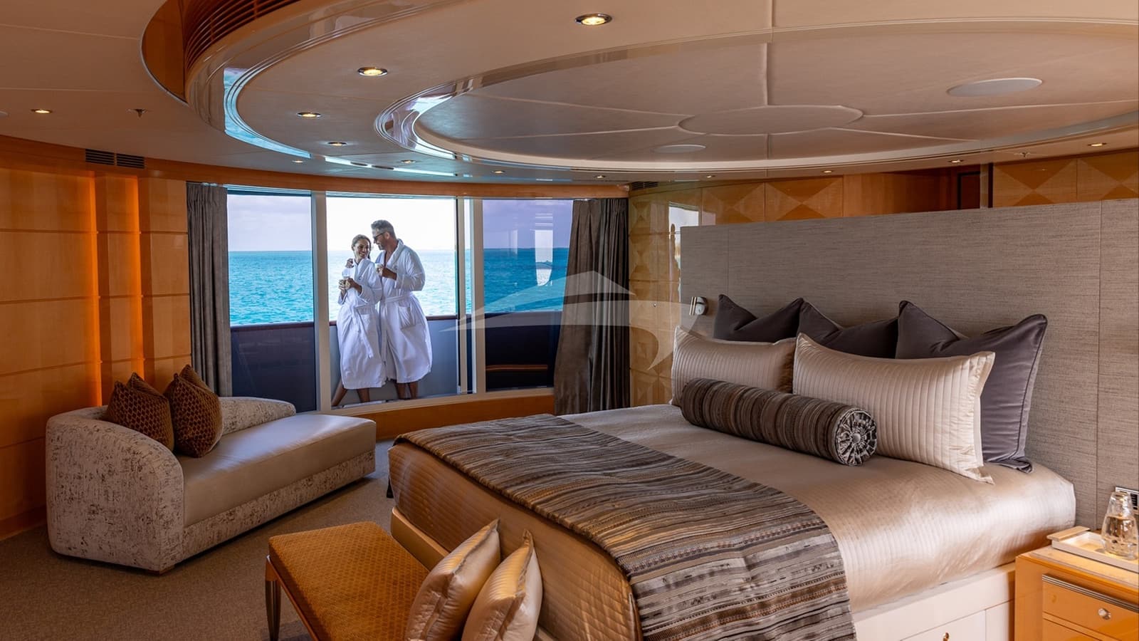 SOUTH, Aufnahme aus dem Yachtportfolio 8