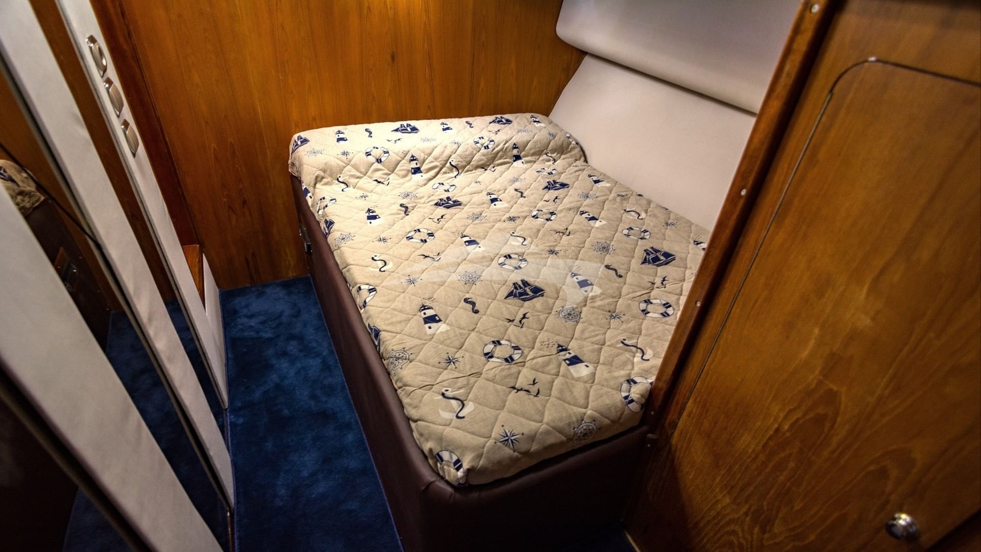 Guest Double Cabin