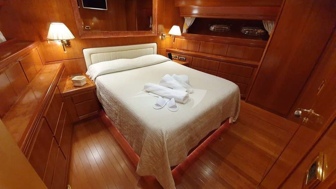 Vip Cabin