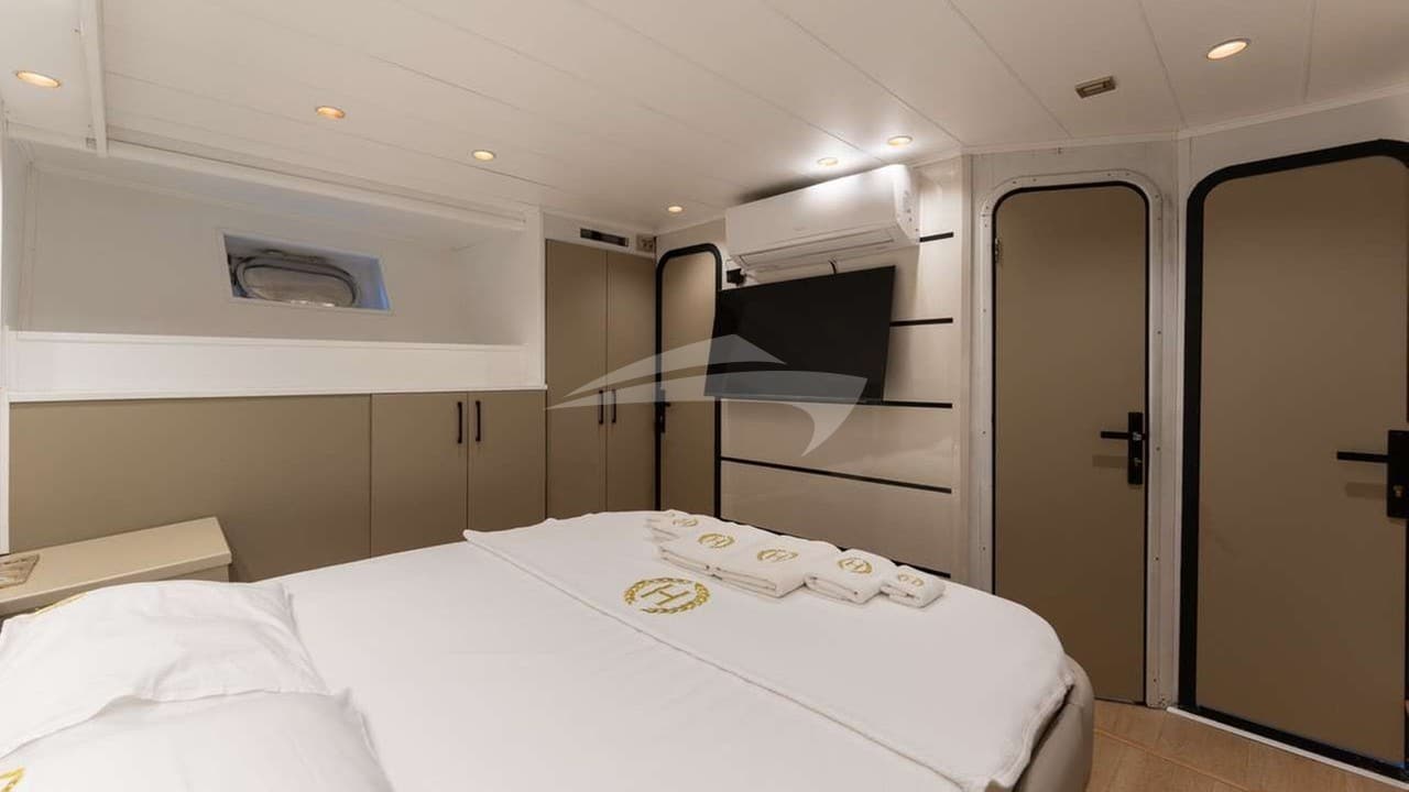 BEYEFENDI H, photo from the yacht portfolio 9