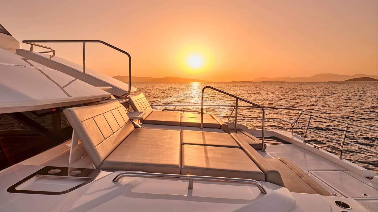 EXPLORION, Aufnahme aus dem Yachtportfolio 27
