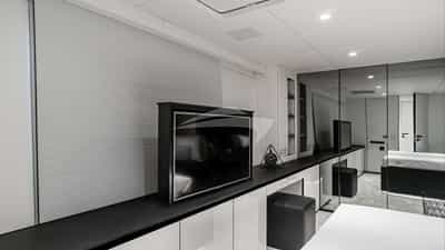 VIP Cabin