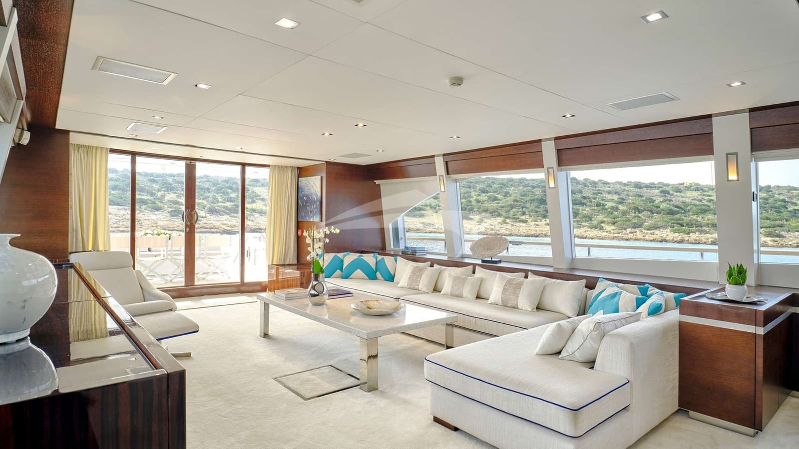 HAKUNA MATATA, photo from the yacht portfolio 13