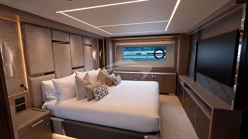 DOLCE FAR NIENTE 27m motor yacht charter, photo 6