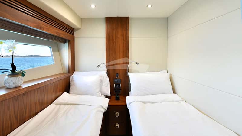 GRACE XI 23m motor yacht charter, photo 8