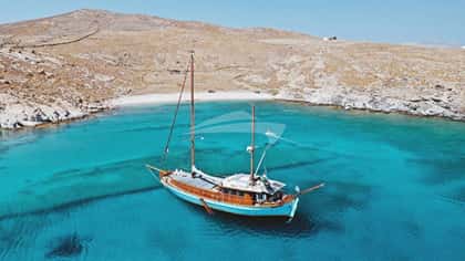 SEATZEN 22m sailing yacht charter, photo 9