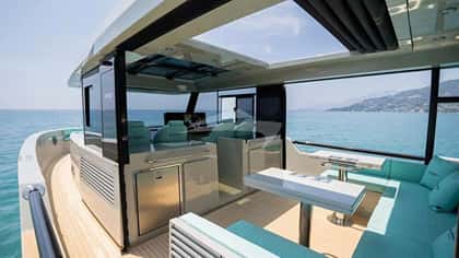 LA ONDINA 15m motor yacht charter, photo 11