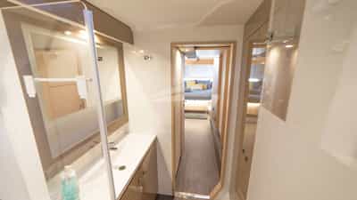 Owners En-Suite bathroom