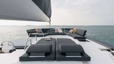 Spacious Flybridge