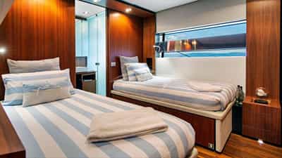 Guest twin cabin