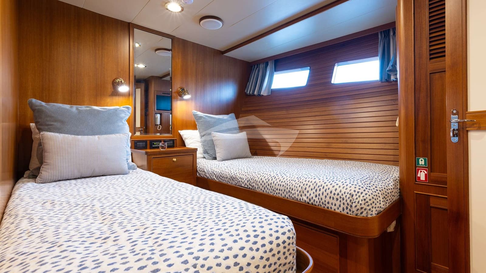 VIRGINIA SEA, photo from the yacht portfolio 8
