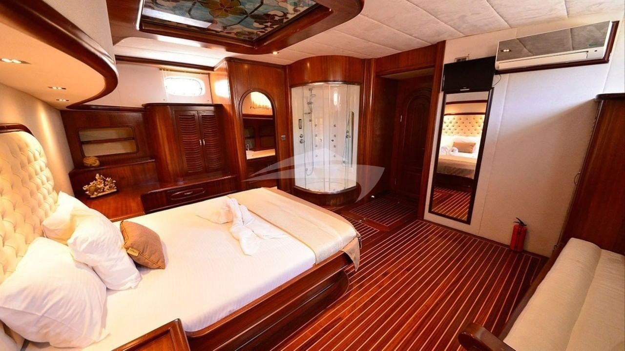 Master Cabin