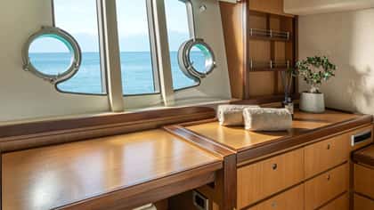 ESCAPE 20m motor yacht charter, photo 11