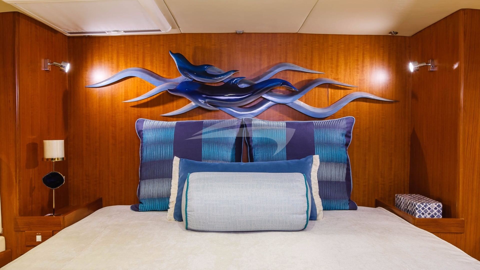 Aft Master w/ center-line king bed Oct 2017 photo