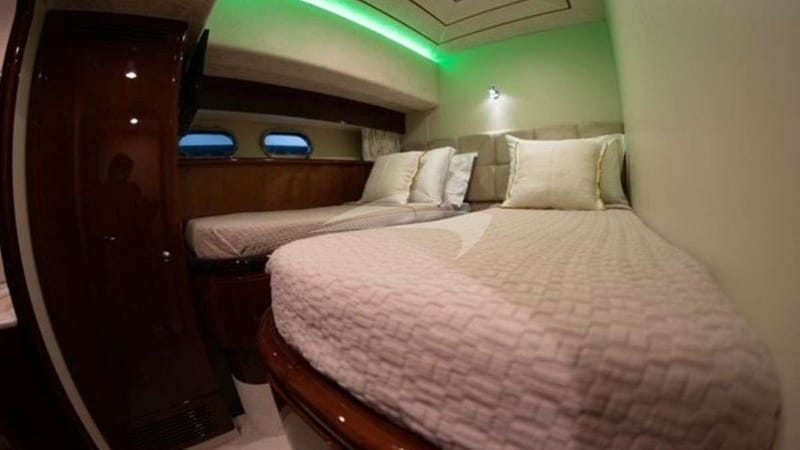 Twin cabin