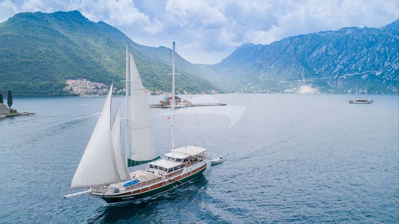 SADRI USTA 1 32m sailing yacht charter, photo 4