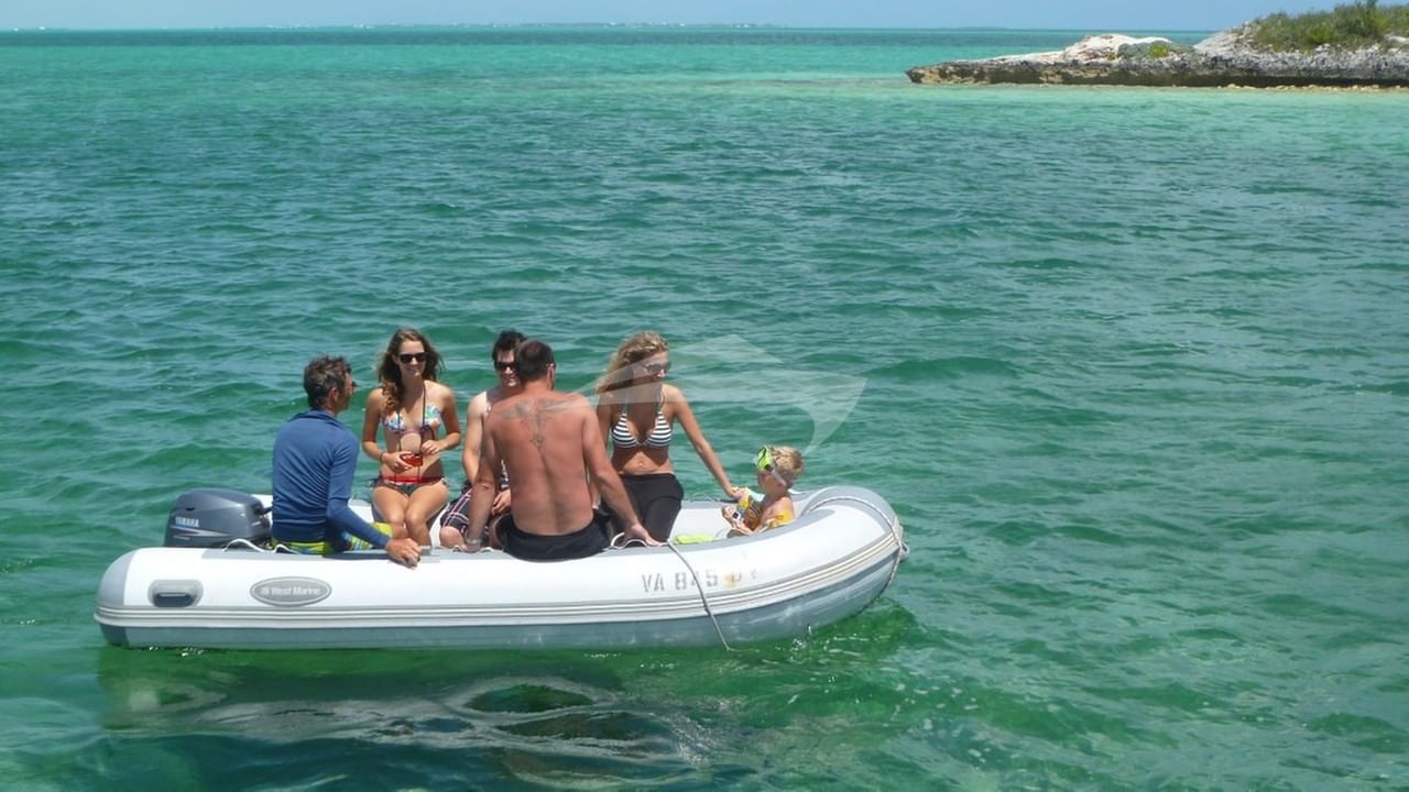 dinghy to the beach!