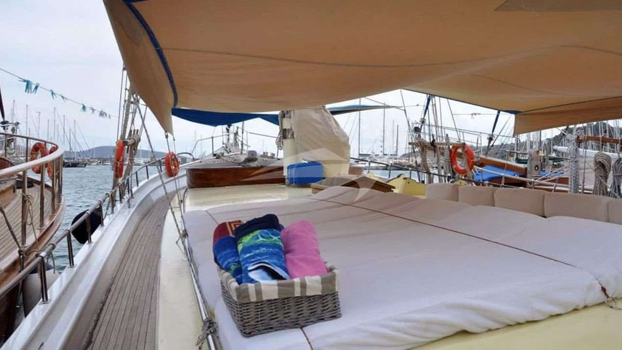 BIBI AYSEGUL, photo from the yacht portfolio 12