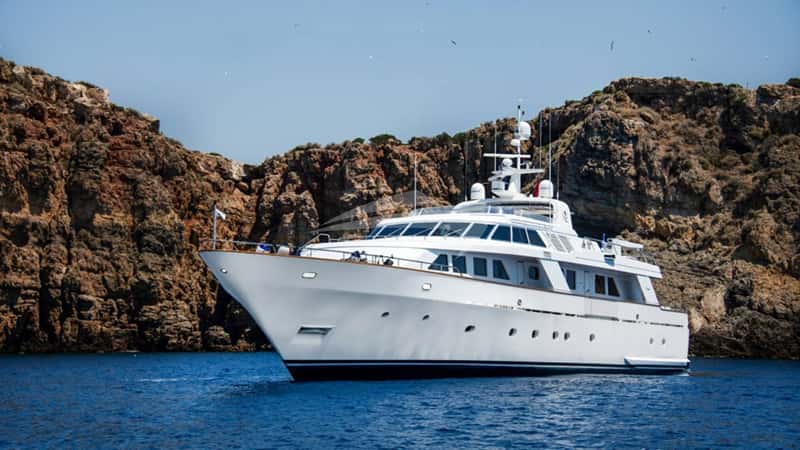 OKTANA 39m motor yacht charter, photo 5