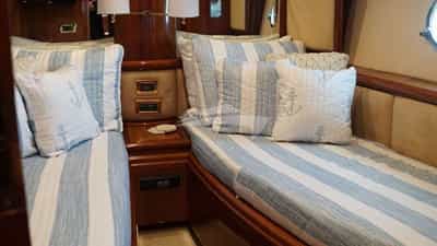 Twin Cabin