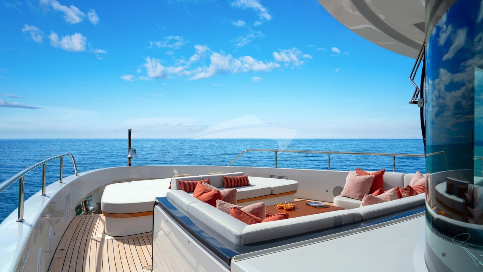 A+, Aufnahme aus dem Yachtportfolio 15