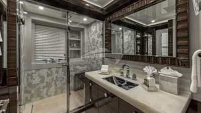 Guest Bathroom 2