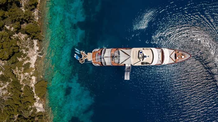 YOLO 49m motor yacht charter, photo 5