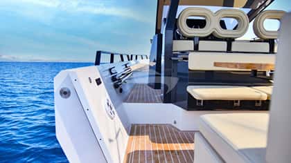 BIG BALLOON 15m motor yacht charter, photo 11