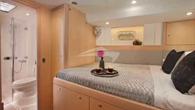 Guest cabin