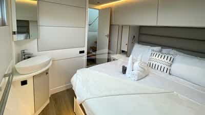 Queen Guest Suite