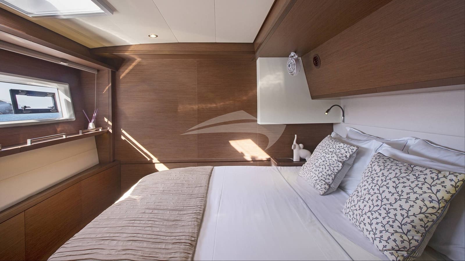 PHANTOM, photo from the yacht portfolio 21