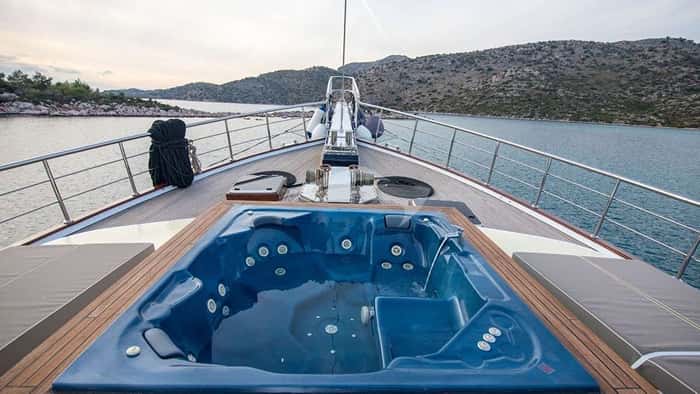 NEVRA QUEEN 40m motor yacht charter, photo 4