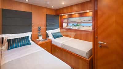 Port Twin Cabin
