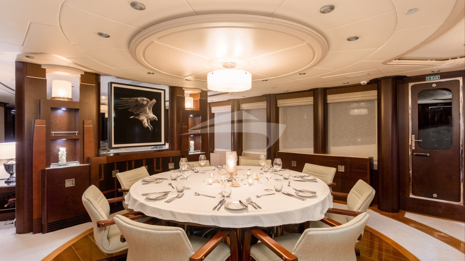 Main Salon Dining