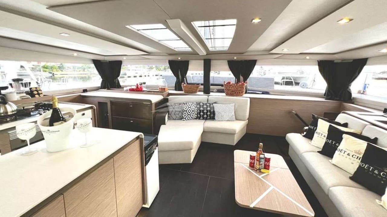 VIENNA, photo from the yacht portfolio 16