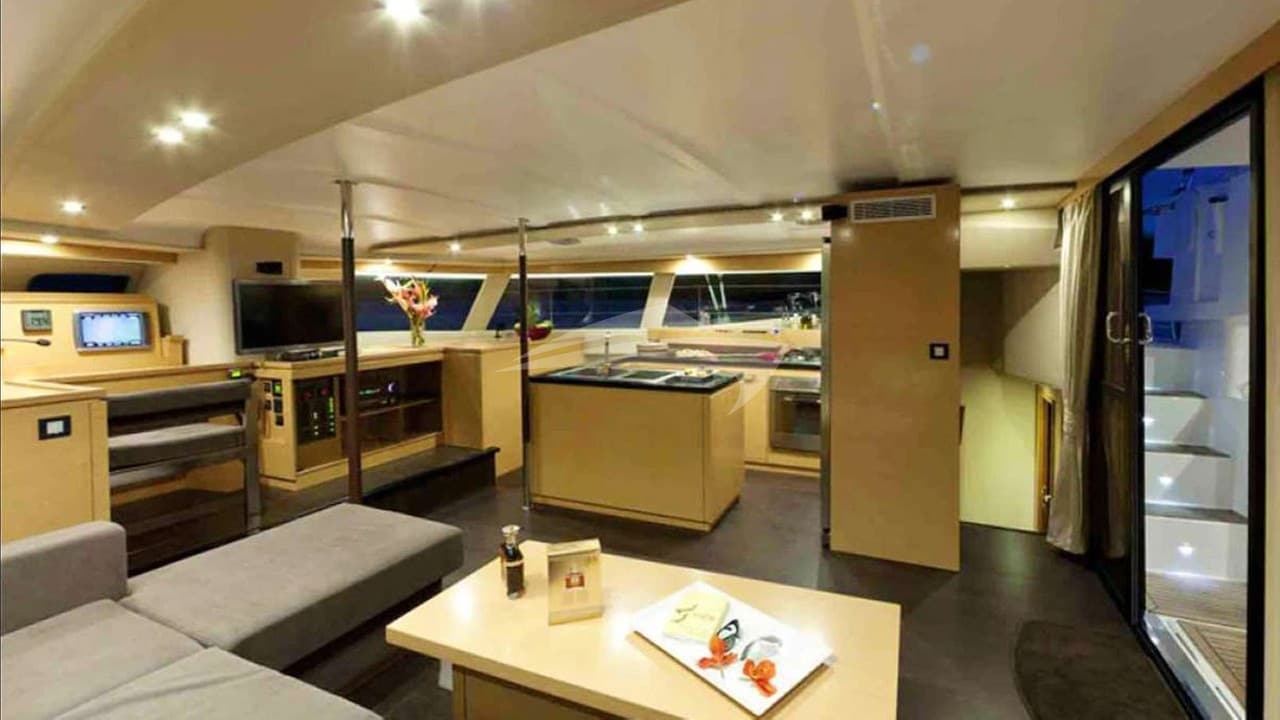 PERPETUAL BLUE, photo from the yacht portfolio 11