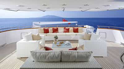 Upper Deck