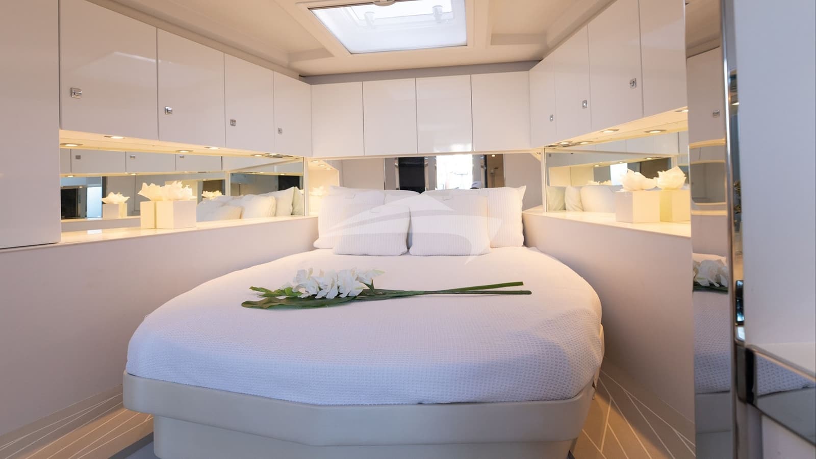 55 VANDUTCH, photo from the yacht portfolio 8